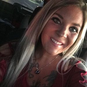 Meet your Posher, Kim from Shepherdsville, KY